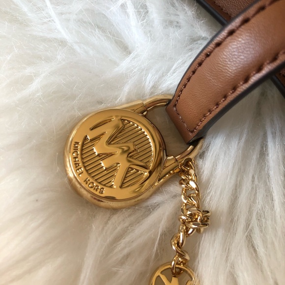 Michael Kors Lira small Zip Pouchette Shoulder Bag Brown - Picture 6 of 10